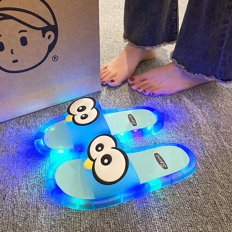 🩴New arrival 50% OFF!⛱️👣Cute slippers with cartoon motifs that glow
