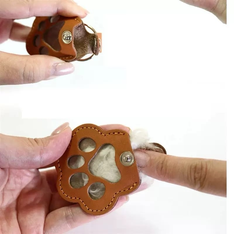 (10pcs)BUY 5 GET 5 FREE💖Leather Pet Memorial Keychain  🐾 Keep Their Memory Close, Always