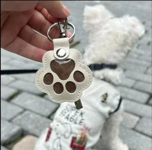 (10pcs)BUY 5 GET 5 FREE💖Leather Pet Memorial Keychain  🐾 Keep Their Memory Close, Always