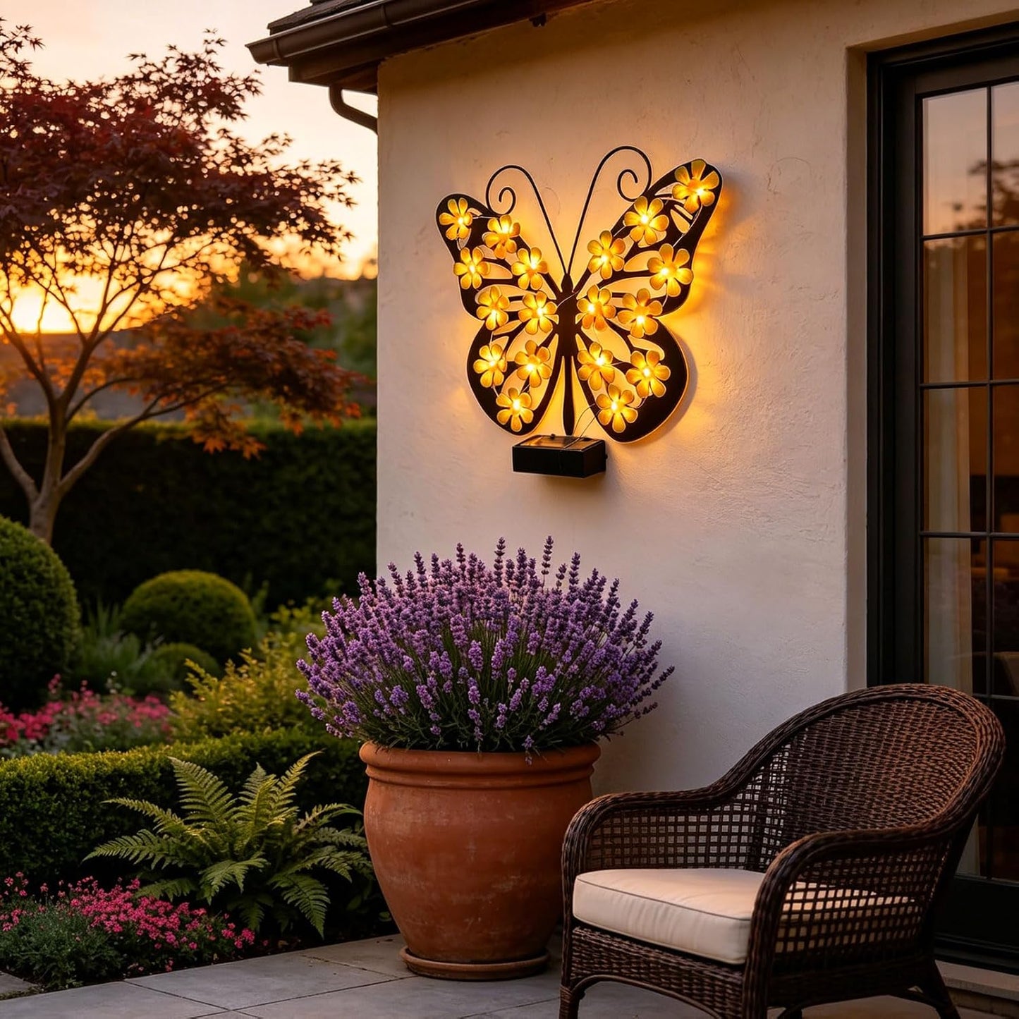 🦋 Solar Metal Butterfly Wall Light