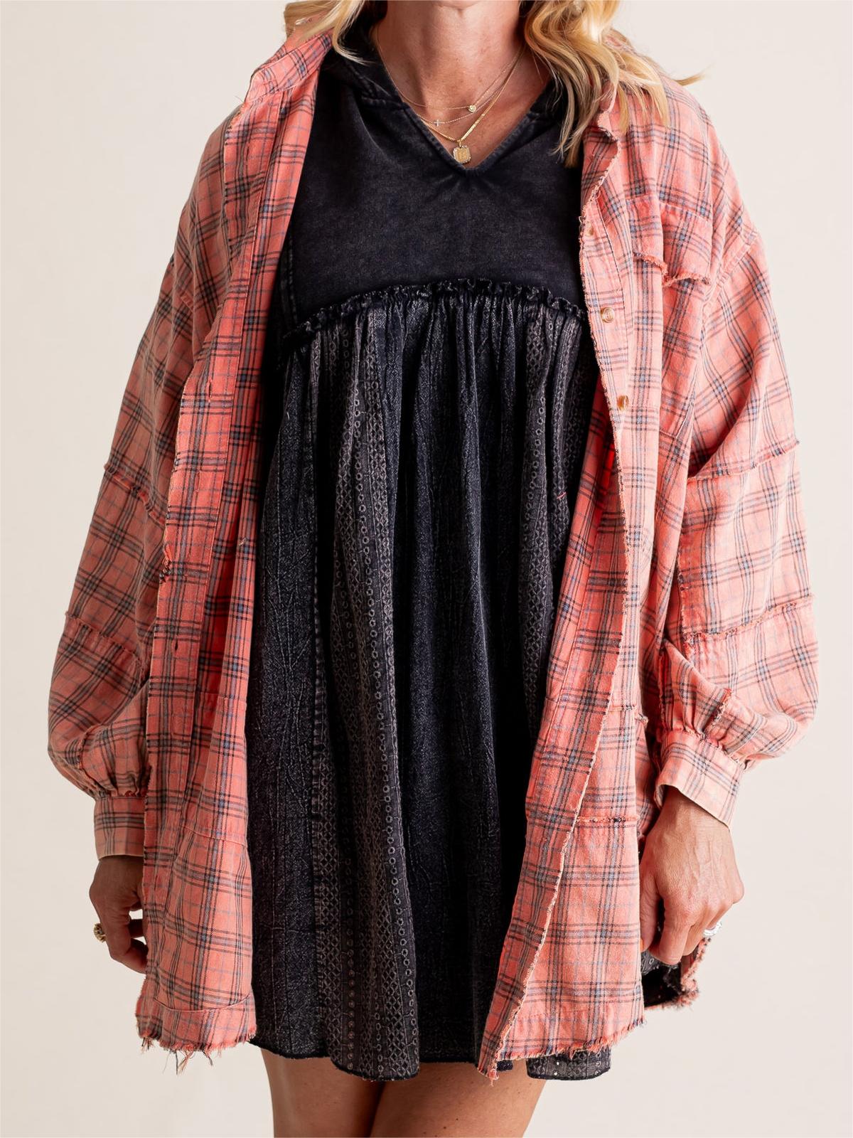 🔥50% OFF & Free Shipping🔥🏆Women's Mineral Washed Button Down Plaid Shirt