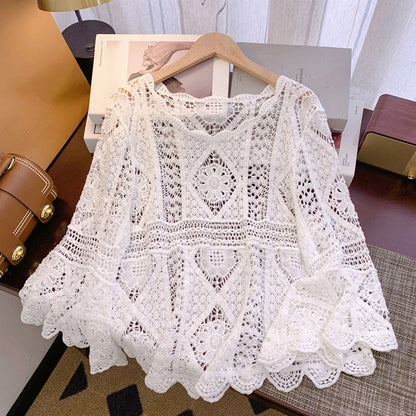 👒 🌊 Women's Vintage-Inspired Lace Cover-Up Blouse – Flare Sleeves, Bohemian Beachwear 🌸