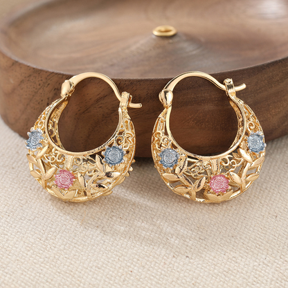 🔥2026 New Arrival 🔥Gold-Plated Crescent Hoop Earrings with Enamel Flowers – Delicate, floral charm & perfect for everyday elegance or gifting 🌸